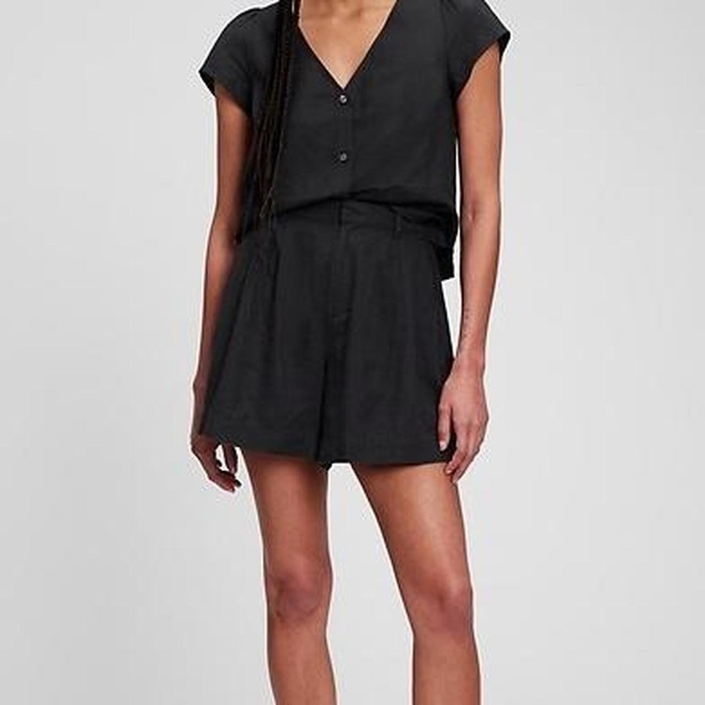 Gap High Rise Black Linen Blend Pleated Shorts Women's Size Large Tall Classic